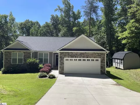 1711 Oak Grove Rd, Landrum, SC 29356