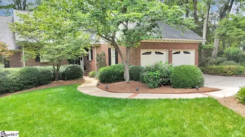 7 Landsdown Ave, Greenville, SC 29601