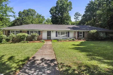 284 Henderson Rd, Greenville, SC 29607