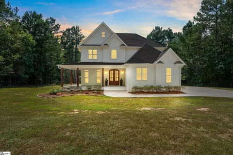 1297 Stewart Dairy Rd, Gray Court, SC 29645