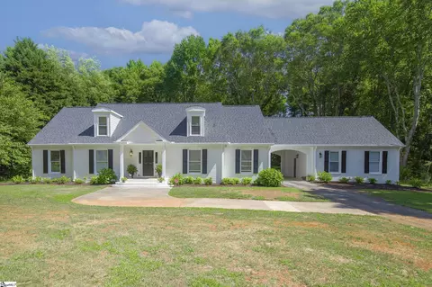 144 Rolling Green Cir, Greenville, SC 29615