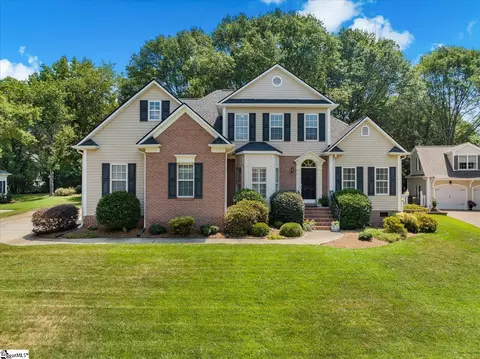 4 Meeting Pl, Greenville, SC 29615