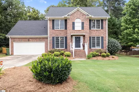 101 Planters Row Dr, Mauldin, SC 29662