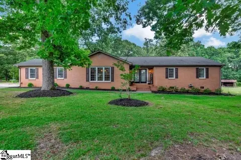 233 Philwood Dr, Williamston, SC 29697