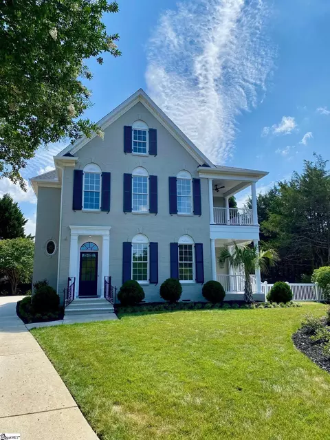 4 E Cleveland Bay Ct, Greenville, SC 29615