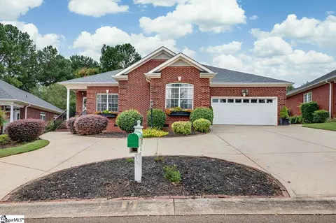 208 Green Chase W, Anderson, SC 29621