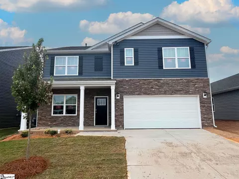 929 Pineland Dr, Woodruff, SC 29388
