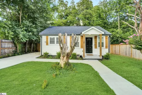 20 Santuck St, Greenville, SC 29611