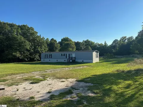 368 Buzhardt Rd, Ware Shoals, SC 29692