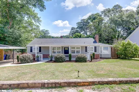 9 Anchorage Dr, Greenville, SC 29607