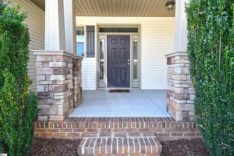 604 Chartwell Dr, Greer, SC 29650 photo 4