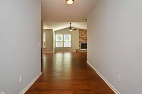 604 Chartwell Dr, Greer, SC 29650 photo 6