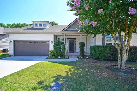 604 Chartwell Dr, Greer, SC 29650