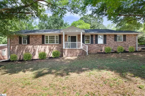 704 S Welcome Rd, Greenville, SC 29611