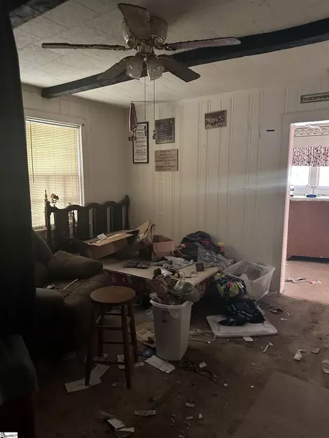 302 Heyward Ave, Honea Path, SC 29654 photo 4