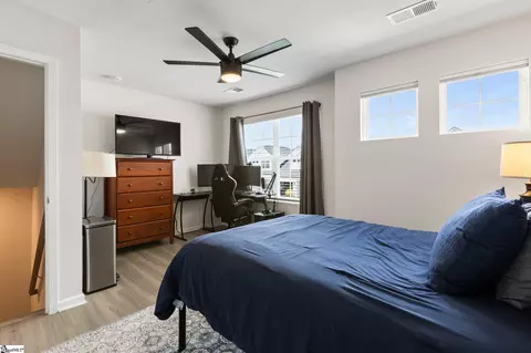 Bedroom - 201 Jackpine Dr, Greer, SC 29651 photo 7 of 7