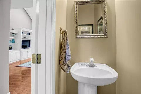 230 Sassafras Dr, Easley, SC 29642 photo 5