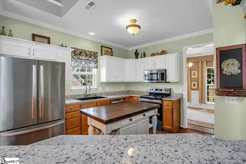 230 Sassafras Dr, Easley, SC 29642 photo 10