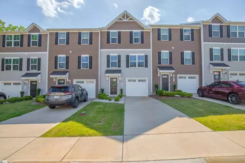 104 Sproles Ln, Easley, SC 29642 photo 1