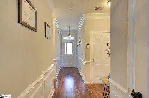 142 Caledonia Dr, Easley, SC 29642 photo 5