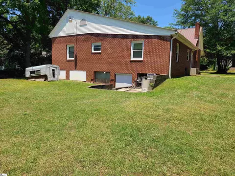 Exterior - 205 Jones Ave, Easley, SC 29640 photo 1 of 4