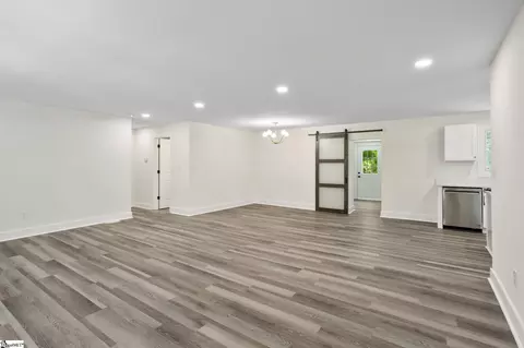 Living - 529 E Airport Rd, Greer, SC 29651 photo 2 of 4