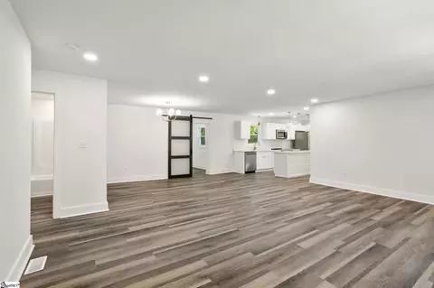 Living - 529 E Airport Rd, Greer, SC 29651 photo 3 of 4