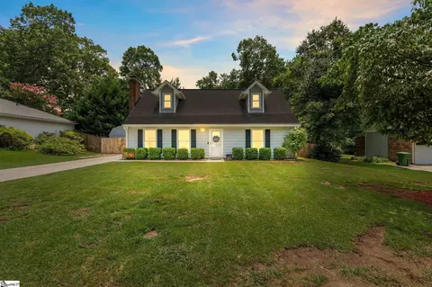 19 Clearfield Rd, Greenville, SC 29607