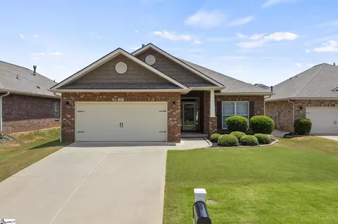 58 Border Ave, Simpsonville, SC 29680