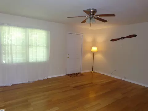 174 Jameson Rd, Easley, SC 29640 photo 2