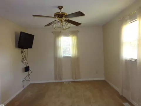 174 Jameson Rd, Easley, SC 29640 photo 6