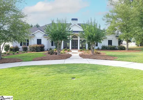 106 Chipping Ct, Greenwood, SC 29649