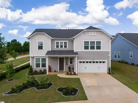 Exterior - 1 Townsend Ave, Greer, SC 29651 photo 2 of 6