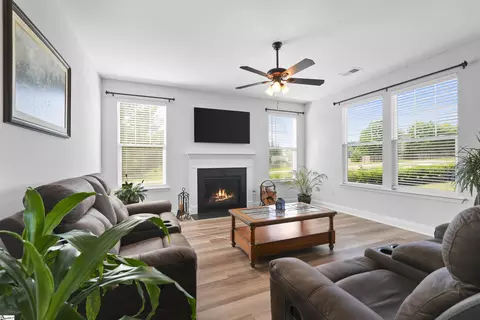 Living - 1 Townsend Ave, Greer, SC 29651 photo 1 of 1