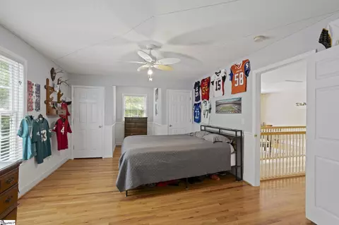 Bedroom - 214 Brashears Rd, Campobello, SC 29322 photo 3 of 7