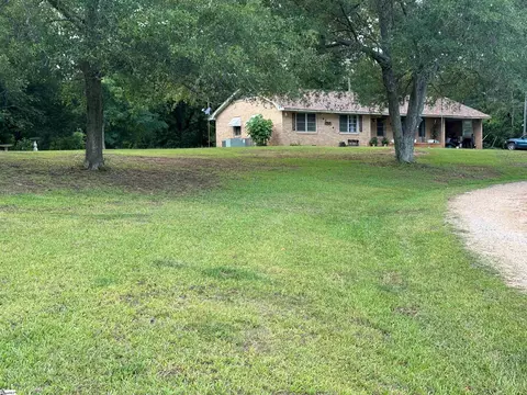 2394 S Highway 221, Laurens, SC 29360