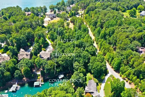27 Crest Pointe Dr, Seneca, SC 29672