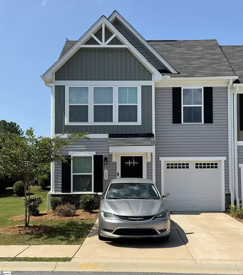 109 Englefield Dr, Fountain Inn, SC 29644