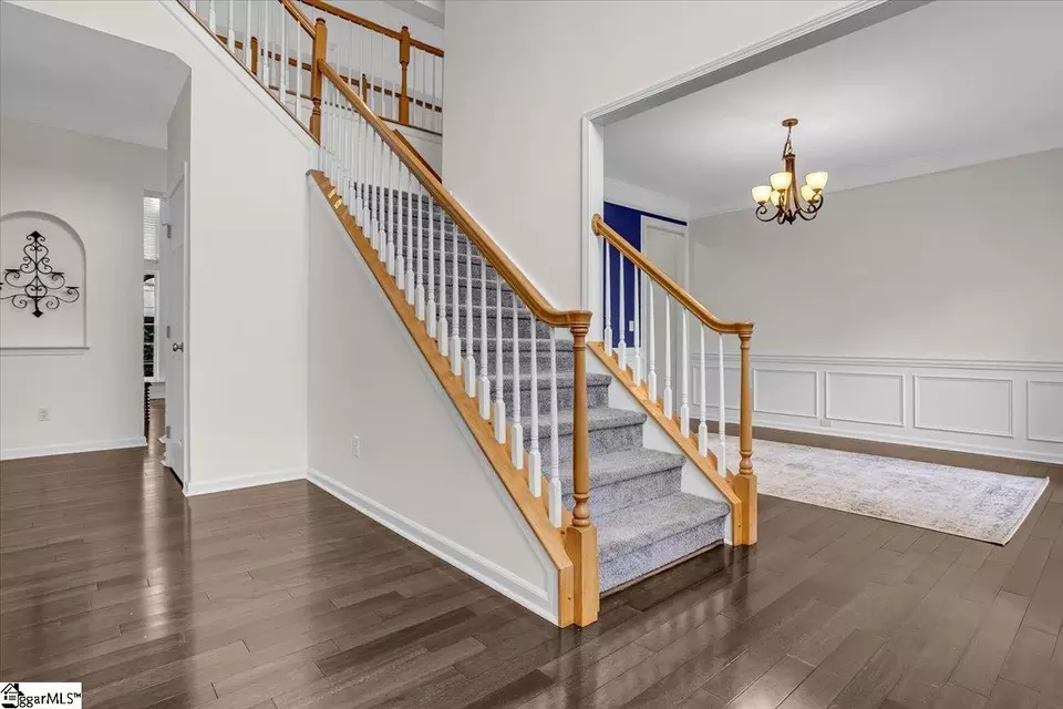  125 Pond Terrace Ln, Simpsonville, SC 29681 photo 2