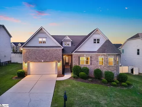 110 Mystic Vineyard Ln, Anderson, SC 29621