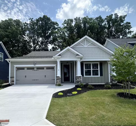 15 Pineglen Ct, Simpsonville, SC 29680