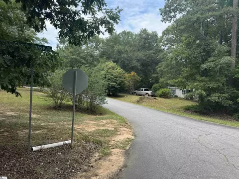 0 Chevy Chase Blvd, Pelzer, SC 29669 photo 2
