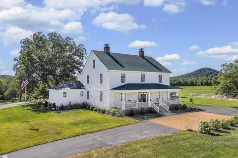 1236 Midway Rd, Pickens, SC 29671