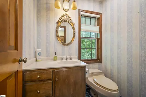 Bath - 601 Ridge Top Rd, Tryon, NC 28782 photo 1 of 4