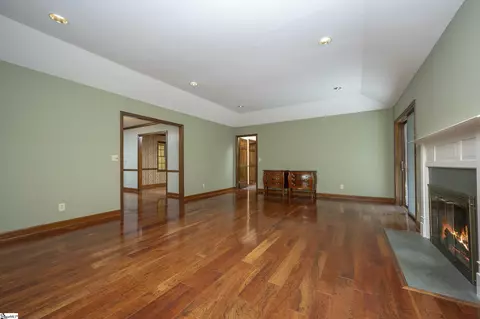 Living - 601 Ridge Top Rd, Tryon, NC 28782 photo 2 of 5
