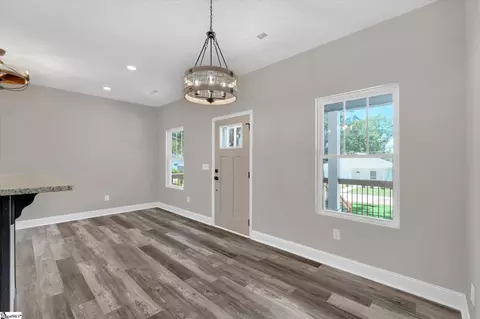 101 Park St, Easley, SC 29640 photo 5