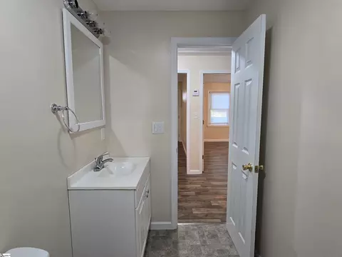 302 Deason St, Mccormick, SC 29835 photo 8