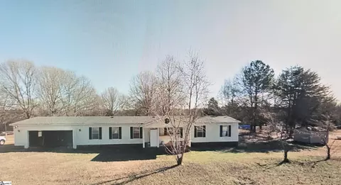 105 Owens Meadow Ct, Piedmont, SC 29673