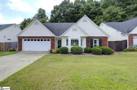 1 N Banyan Ct, Taylors, SC 29687