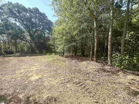 4924 92 Hwy, Gray Court, SC 29645